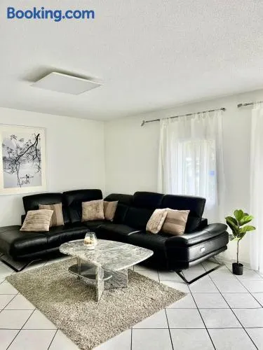 Suhr House - Image 1