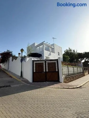Charming Chalet in Punta Umbría with Private Pool - Image 1