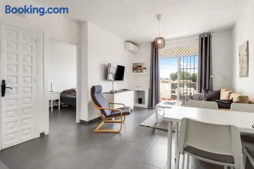 1 bedroom in Verano Azul, Free Wi-fi - Image 1