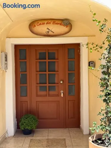 La Casa Del Barbiere - Image 1