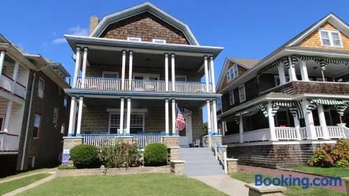 1029 New Jersey Avenue -Azure Estate - Image 1