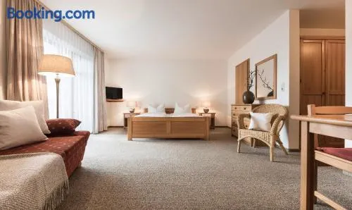 Landhotel Rosenberger - Image 1