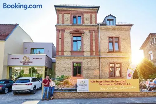 Weinhotel OFFENSTEIN ERBEN - Image 1