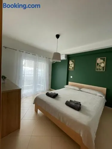 Apartment Las 1 - Image 1