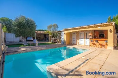 Appartement d'une chambre avec piscine privee jardin clos et wifi a Vidauban - Image 1