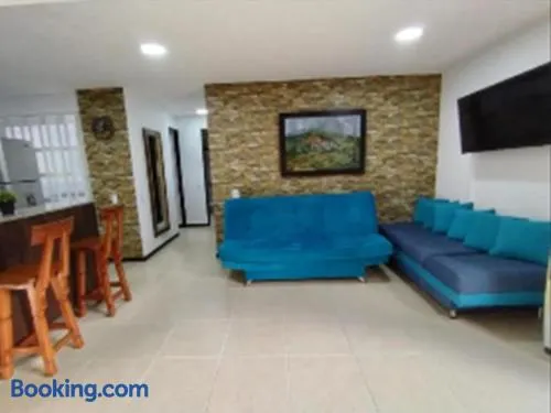 Apartasol cerca a parque principal, Aire acondicionado, Piscinas - Image 1