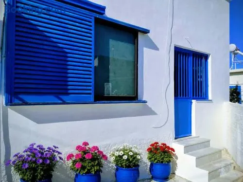 4 Seasons Island Suites Athens Airport - Image 1