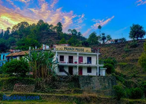 Pahadi Pause - Image 1