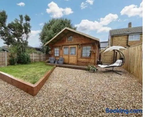 Sea breeze lodge mudeford - Image 1