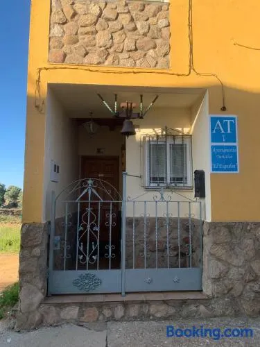 APARTAMENTO TURÍSTICO EL ESQUILÓN - Image 1