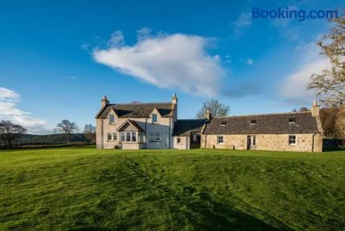 Clashindeugle Farmhouse & Annex - Image 1