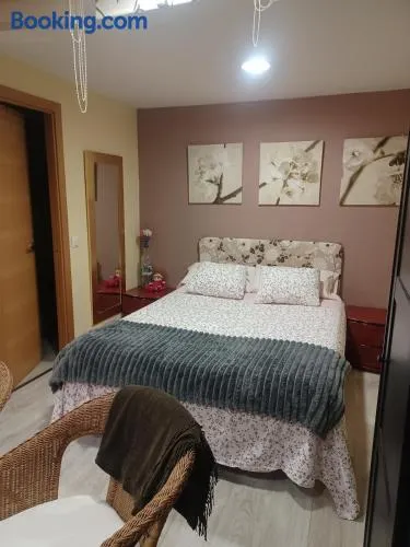 bonito estudio equipado - Image 1