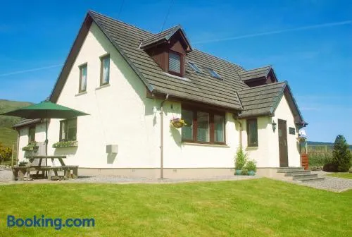 Ardarroch Cottage 5 Star B&B and Self Catering Studio Cabin - Image 1