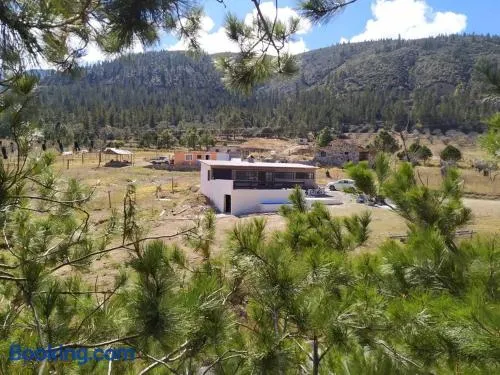 Cabaña en Mesa de las Tablas, de fácil acceso y con excelentes vistas - Image 1