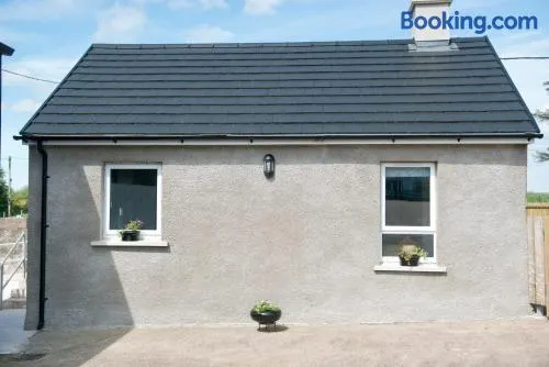 Creggan Deveskey Cottage - Image 1