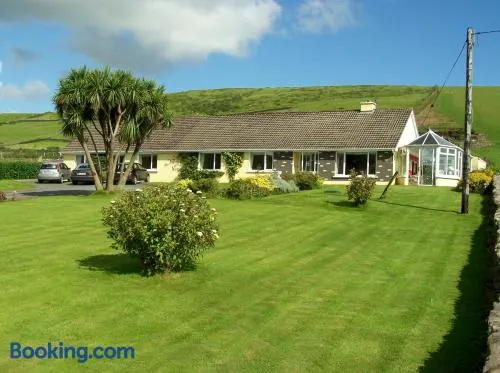 Duinin House - Image 1