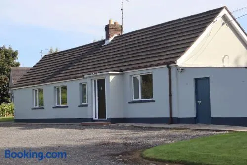 Knockaconey Cottage - Image 1
