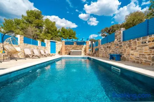 Holiday Home Bepo i Zara - Image 1