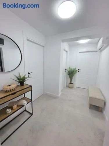 Colins Premium Apartments - Image 1