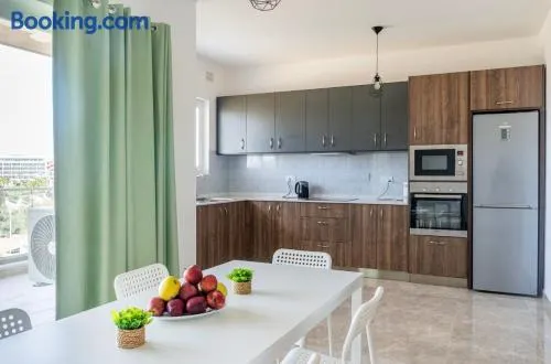 3 bedroom apartment in Gudja - Image 1