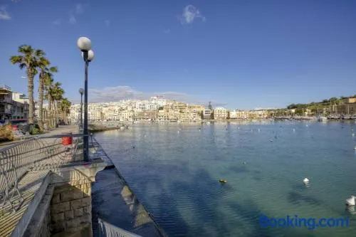 Seaview,Beautiful 3BR Apt 2 - Image 1