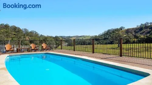Barkeldine Farm Country Retreat - Image 1