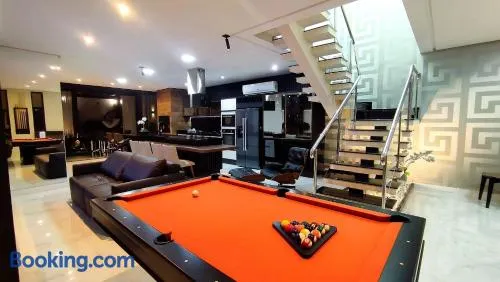 Casa Luxo Jacuzzi aquecida prox Cataratas e Aerpt - Image 1