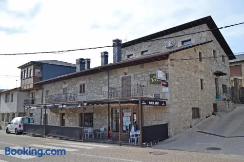 Hotel Rural Val Dos Pigarros - Image 1
