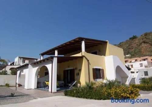 Villetta da 4 a 6 posti letto vicina al mare - Image 1