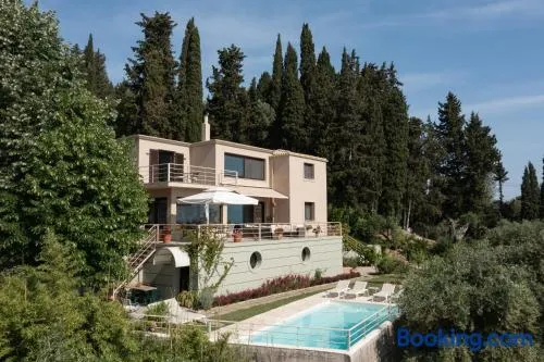 Terra e Mare Seaview Villa with Private Pool & Beach access - Image 1