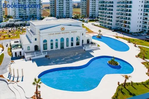 Deluxe Two Bedroom Apartment in Caesar Resort & SPA, Long Beach - Image 1