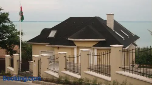 Balatonalmádi, Mátyás király Nyaraló - Image 1