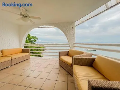 Live an adventure in Taboga 1 - Image 1