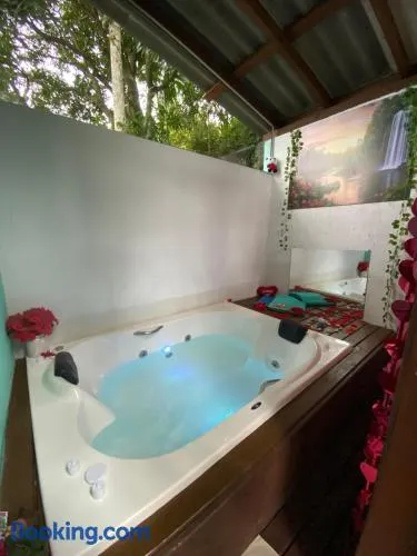 Chalé Premium com jacuzzi privativa Florianópolis - Image 1