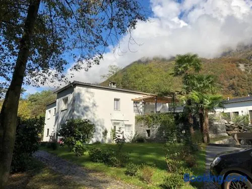 Villa Parasana - Image 1