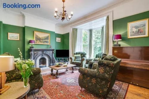 7 Bed in Mousehole oc-boslan - Image 1