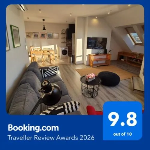 Jókai Corner Apartment - Image 1