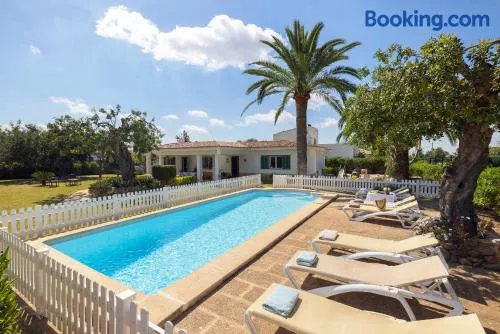 Ideal house for two families with pool and barbecue - Image 1