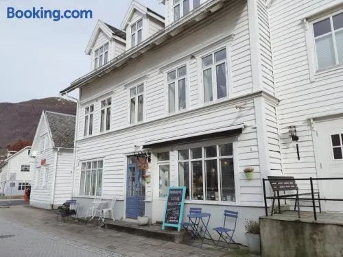 Unikt og romslig hus perfekt for grupper - Image 1
