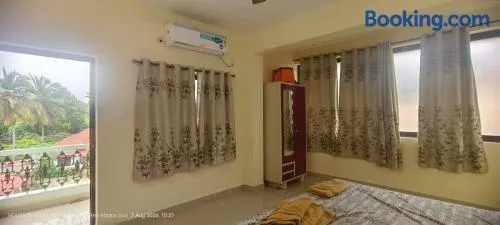 Candolim Beach 2BHK Resort Apartment With Pool North Goa - Image 1