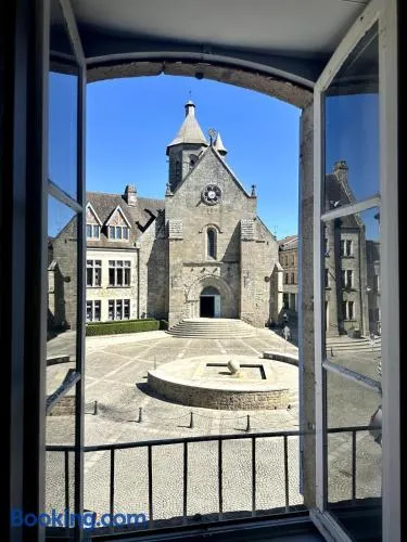 Bel appartement Hôtel de ville - Image 1