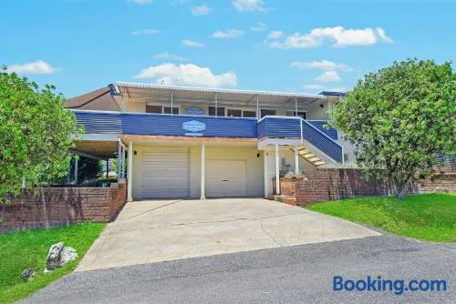 East Point Holiday Home - Image 1