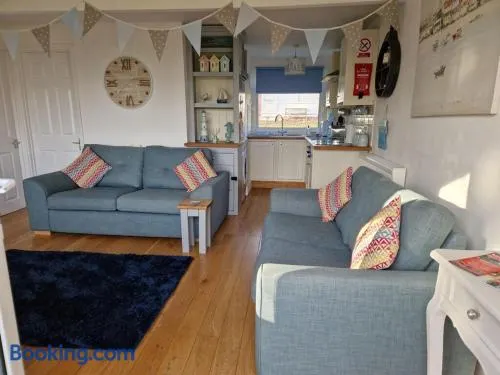 Dartmouth Caldon Holiday Chalet Sleeps 4 wifi elec inc Pets welcome - Image 1