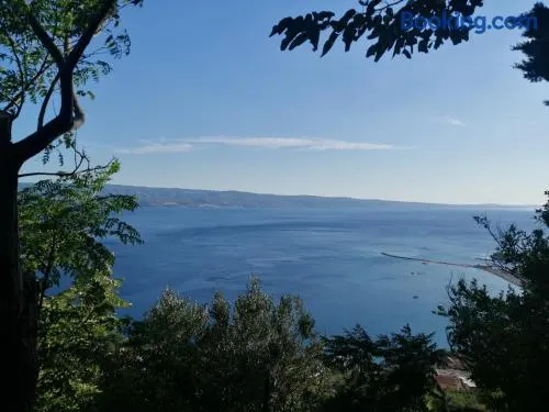 House B - with spacious terrace and beautiful view - Image 1