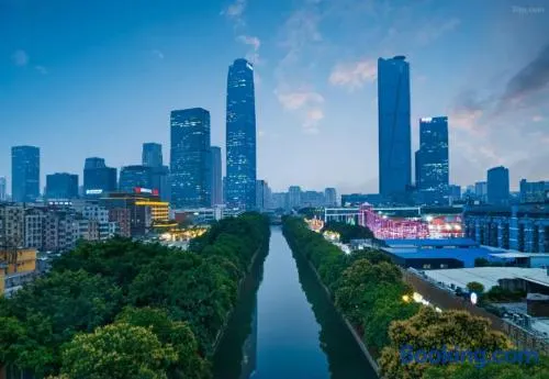 Baiyun Airport Grand Hyaat airport hotel - Image 1