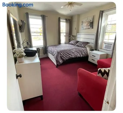 Serendipity Corner Guesthouse - Image 1