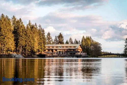 Hotel Am Fichtelsee - Image 1