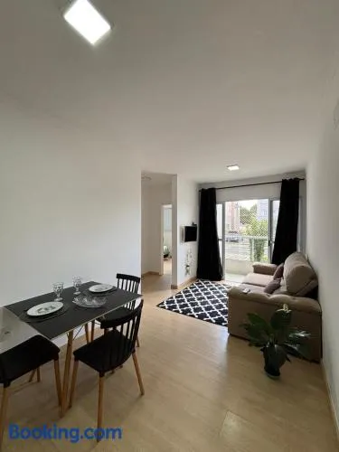 Apartamento Equipado Acesso Rápido a SP 127 - Tatuí - SP - Image 1