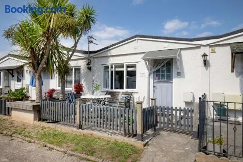 The Cottage - Image 1