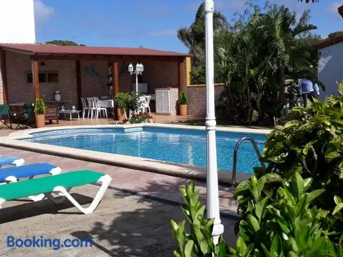 Chalet la Huerta con piscina y wifi - Image 1